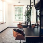 Jak zaaranżować salon fryzjerski w stylu loft?